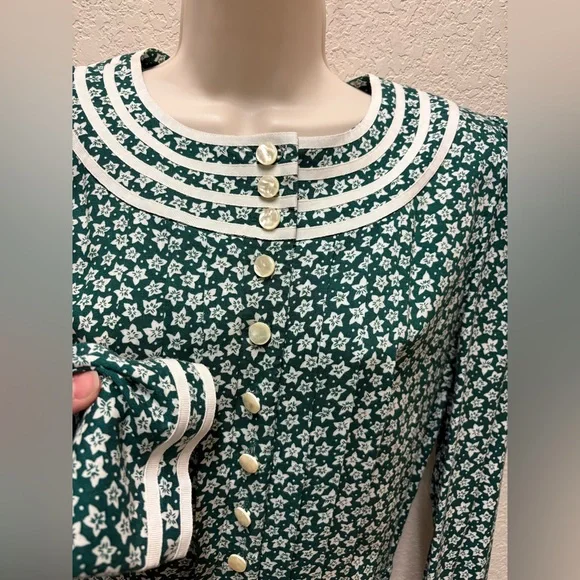Vintage Green Floral Button-Down Dress Prairie Style 80s - Picture 2 of 9